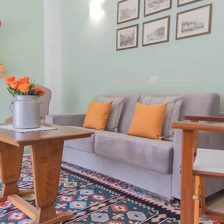 La Quiete With Private Garden By Rent Apartment