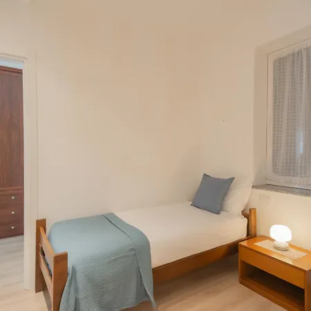 La Quiete With Private Garden By Rent Apartment