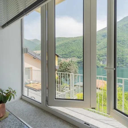 Apartment La Quiete With Private Garden By Rent Laglio
