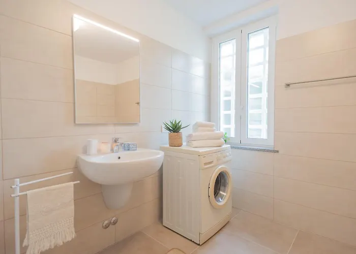 La Quiete With Private Garden By Rent Appartement