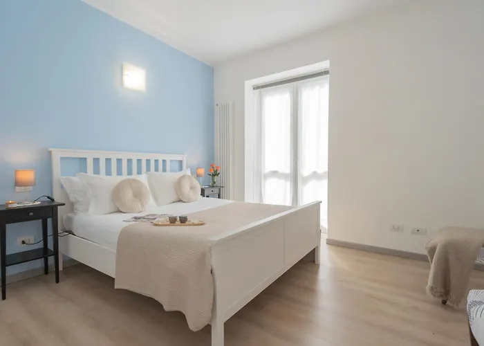 La Quiete With Private Garden By Rent Appartement Laglio