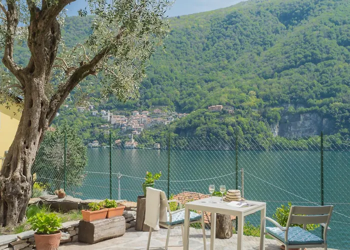 Appartement La Quiete With Private Garden By Rent Laglio