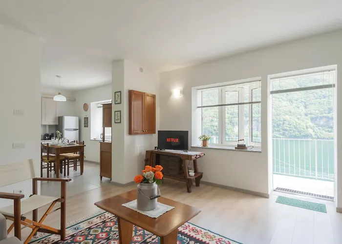 דירה La Quiete With Private Garden By Rent *